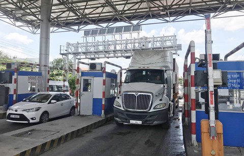 Qua cầu Vàm Cống đụng trạm T2: Đi bao nhiêu, trả bấy nhiêu! - Ảnh 1. Qua cầu Vàm Cống đụng trạm T2: Đi bao nhiêu, trả bấy nhiêu! - Ảnh 1.