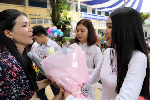 Con đã trưởng thành! - Ảnh 2. Con đã trưởng thành! - Ảnh 2.