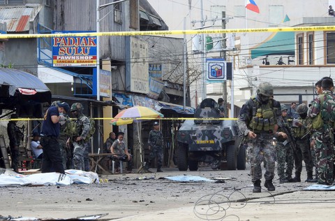 Dân Philippines cầu cứu chính quyền diệt Abu Sayyaf - Ảnh 1. Dân Philippines cầu cứu chính quyền diệt Abu Sayyaf - Ảnh 1.