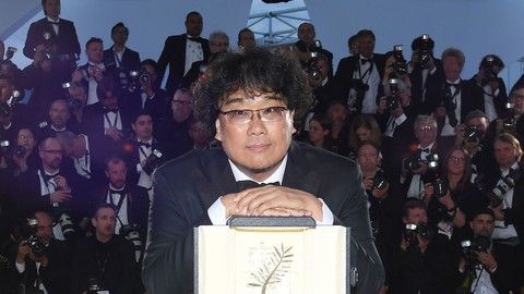 Parasite - Cành cọ vàng Cannes 2019 - bi thảm, hồi hộp và đẫm máu - Ảnh 4. Parasite - Cành cọ vàng Cannes 2019 - bi thảm, hồi hộp và đẫm máu - Ảnh 4.