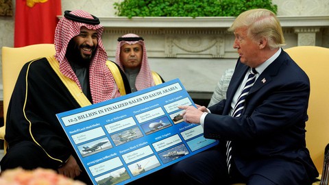 Ông Trump tuyên bố tình trạng khẩn cấp bán 8 tỉ USD vũ khí cho Trung Đông - Ảnh 1. Ông Trump tuyên bố tình trạng khẩn cấp bán 8 tỉ USD vũ khí cho Trung Đông - Ảnh 1.