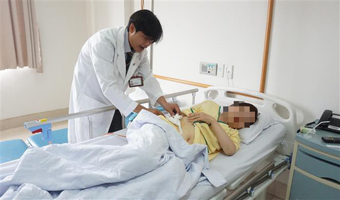 Có đến 3 quả thận, phải cắt bớt quả thận dư - Ảnh 1. Có đến 3 quả thận, phải cắt bớt quả thận dư - Ảnh 1.