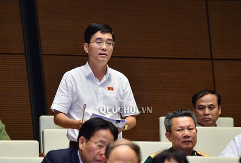 Bộ trưởng Nguyễn Chí Dũng: Quốc hội duyệt hết được 9.000 dự án đầu tư công không? - Ảnh 1. Bộ trưởng Nguyễn Chí Dũng: Quốc hội duyệt hết được 9.000 dự án đầu tư công không? - Ảnh 1.
