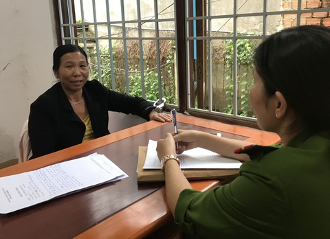 Khởi tố nữ nghi phạm sát hại 3 bà cháu rồi giấu xác - Ảnh 2. Khởi tố nữ nghi phạm sát hại 3 bà cháu rồi giấu xác - Ảnh 2.
