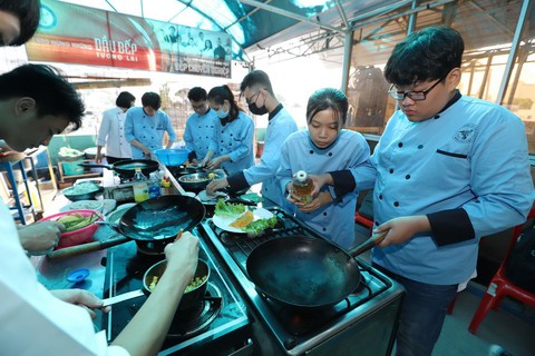 Luật giáo dục nghề nghiệp, đừng để mất thêm 5 năm nữa - Ảnh 1. Luật giáo dục nghề nghiệp, đừng để mất thêm 5 năm nữa - Ảnh 1.