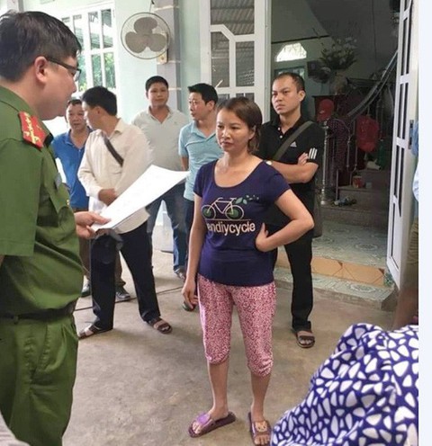 Mẹ nữ sinh giao gà không trung thực khai báo để công an truy tìm cứu con - Ảnh 1. Mẹ nữ sinh giao gà không trung thực khai báo để công an truy tìm cứu con - Ảnh 1.
