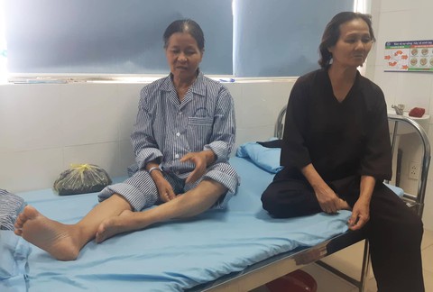 Làm rõ tố cáo phó chủ tịch phường đạp gãy chân người dân - Ảnh 1. Làm rõ tố cáo phó chủ tịch phường đạp gãy chân người dân - Ảnh 1.
