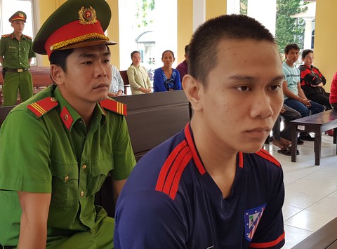 Cháu 19 tuổi chém chết dì ruột cướp nhẫn vàng bán được 1 triệu - Ảnh 1. Cháu 19 tuổi chém chết dì ruột cướp nhẫn vàng bán được 1 triệu - Ảnh 1.