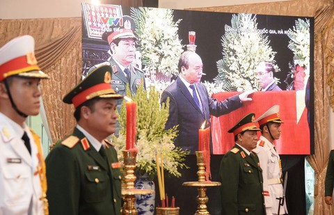 Đưa linh cữu nguyên Chủ tịch nước Lê Đức Anh vào TP.HCM an táng - Ảnh 9. Đưa linh cữu nguyên Chủ tịch nước Lê Đức Anh vào TP.HCM an táng - Ảnh 9.