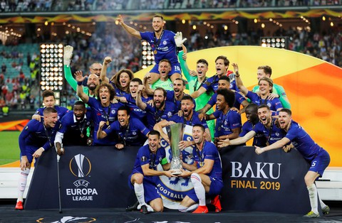 Chelsea tưng bừng ăn mừng chức vô địch Europa League - Ảnh 6. Chelsea tưng bừng ăn mừng chức vô địch Europa League - Ảnh 6.