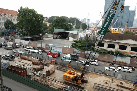 Sau bốn năm khởi công, giờ mới thi công bờ quận 1 cầu Thủ Thiêm 2 - Ảnh 1. Sau bốn năm khởi công, giờ mới thi công bờ quận 1 cầu Thủ Thiêm 2 - Ảnh 1.