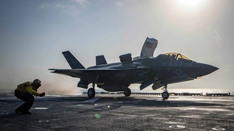 F-35 và cuộc đua vũ trang ở châu Á - Ảnh 1. F-35 và cuộc đua vũ trang ở châu Á - Ảnh 1.