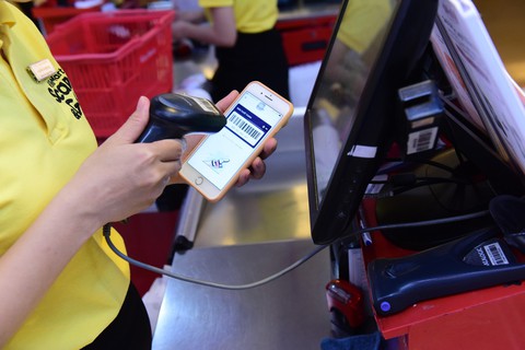 Với tôi, ít tiền hơn mà hạnh phúc hơn - Ảnh 1. Với tôi, ít tiền hơn mà hạnh phúc hơn - Ảnh 1.