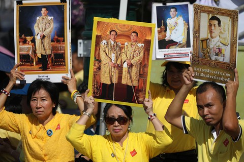 Nhà vua Thái Maha Vajiralongkorn đăng cơ - Ảnh 15. Nhà vua Thái Maha Vajiralongkorn đăng cơ - Ảnh 15.