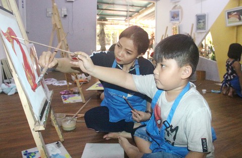 Tìm cách làm bạn cùng con - Ảnh 1. Tìm cách làm bạn cùng con - Ảnh 1.