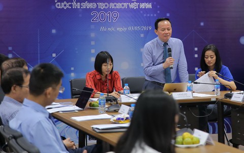 Robocon Việt Nam chọn đội tài năng dự thi ở Mông Cổ - Ảnh 1. Robocon Việt Nam chọn đội tài năng dự thi ở Mông Cổ - Ảnh 1.