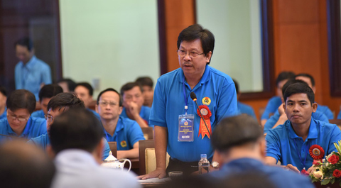 Thủ tướng Nguyễn Xuân Phúc: không thể đi theo con đường lao động giá rẻ - Ảnh 8. Thủ tướng Nguyễn Xuân Phúc: không thể đi theo con đường lao động giá rẻ - Ảnh 8.