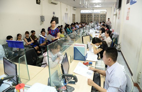 Để xóa tâm lý công chức suốt đời - Ảnh 1. Để xóa tâm lý công chức suốt đời - Ảnh 1.