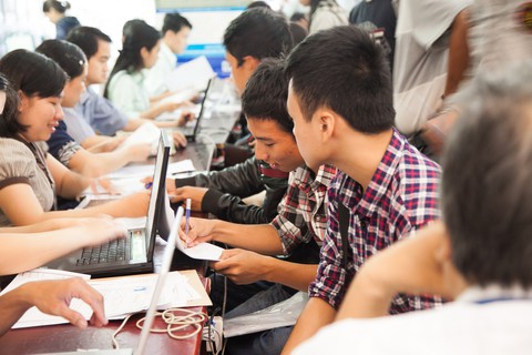 Nhiều thí sinh xét tuyển học bạ vào Đại học Duy Tân 2019 - Ảnh 2. Nhiều thí sinh xét tuyển học bạ vào Đại học Duy Tân 2019 - Ảnh 2.