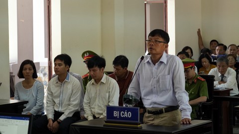 Xét xử vụ tham ô gần 49 tỉ tại Công ty cổ phần bọc ống dầu khí Việt Nam - Ảnh 1. Xét xử vụ tham ô gần 49 tỉ tại Công ty cổ phần bọc ống dầu khí Việt Nam - Ảnh 1.
