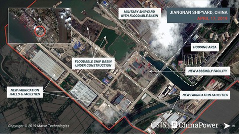 Hình ảnh vệ tinh về tàu sân bay ‘khủng’ nhất của Trung Quốc - Ảnh 4. Hình ảnh vệ tinh về tàu sân bay ‘khủng’ nhất của Trung Quốc - Ảnh 4.