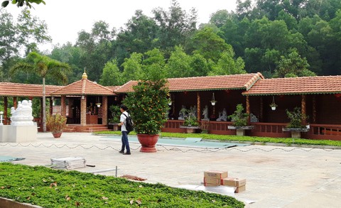 Phạt người xây nhà thờ tộc trái phép ở đất rừng 20 triệu đồng - Ảnh 1. Phạt người xây nhà thờ tộc trái phép ở đất rừng 20 triệu đồng - Ảnh 1.