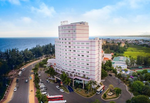 Khách sạn TTC Phan Thiết bị phạt 378 triệu vì xả thải vượt ngưỡng - Ảnh 1. Khách sạn TTC Phan Thiết bị phạt 378 triệu vì xả thải vượt ngưỡng - Ảnh 1.