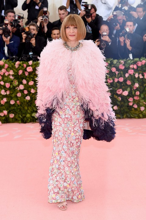 Những bộ cánh khiến người xem sốc nặng tại Met Gala 2019 - Ảnh 18. Những bộ cánh khiến người xem sốc nặng tại Met Gala 2019 - Ảnh 18.