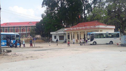 Nhà mồ Ba Chúc có thể bị xóa? - Ảnh 1. Nhà mồ Ba Chúc có thể bị xóa? - Ảnh 1.