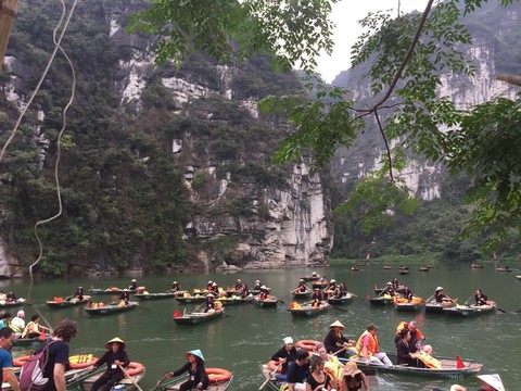 Bất động sản nghỉ dưỡng: Đừng chỉ xây phòng, hãy xây trải nghiệm và câu chuyện! - Ảnh 1. Bất động sản nghỉ dưỡng: Đừng chỉ xây phòng, hãy xây trải nghiệm và câu chuyện! - Ảnh 1.