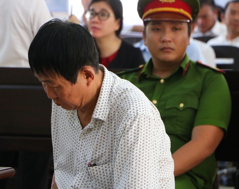 Xử vụ phù phép 658ha đất, nhiều cựu lãnh đạo Bình Dương bị triệu tập - Ảnh 3. Xử vụ phù phép 658ha đất, nhiều cựu lãnh đạo Bình Dương bị triệu tập - Ảnh 3.