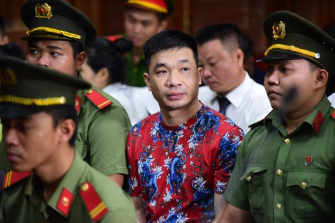 Trùm ma túy khai sản xuất ma túy để... lo cho gia đình - Ảnh 1. Trùm ma túy khai sản xuất ma túy để... lo cho gia đình - Ảnh 1.