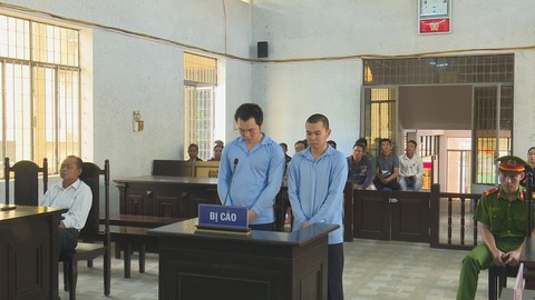 Lãnh 12 năm tù vì lừa bán nhiều thiếu nữ sang Trung Quốc - Ảnh 1. Lãnh 12 năm tù vì lừa bán nhiều thiếu nữ sang Trung Quốc - Ảnh 1.