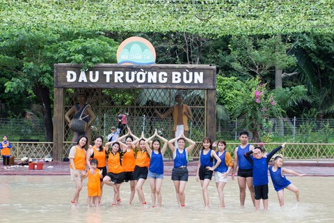 Thỏa sức tung hoành tại khu du lịch Núi Thần Tài - Ảnh 4. Thỏa sức tung hoành tại khu du lịch Núi Thần Tài - Ảnh 4.