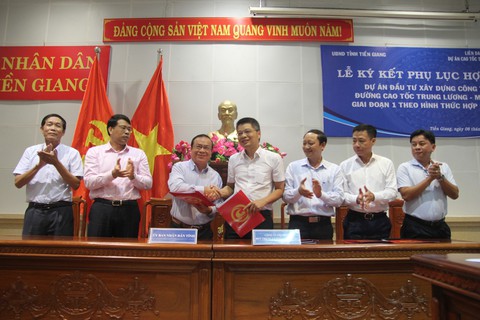Sẵn sàng ứng 260 tỉ để giải phóng mặt bằng cho cao tốc Trung Lương - Mỹ Thuận - Ảnh 1. Sẵn sàng ứng 260 tỉ để giải phóng mặt bằng cho cao tốc Trung Lương - Mỹ Thuận - Ảnh 1.