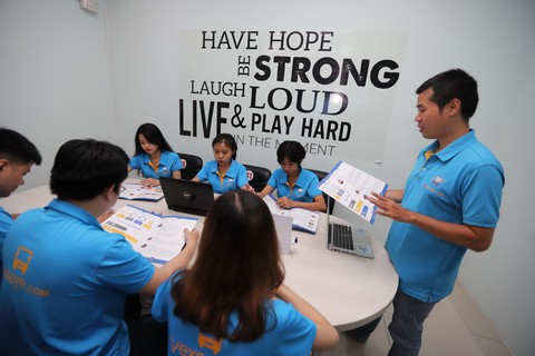 Trưởng thành từ suất học bổng ẩn danh - Ảnh 1. Trưởng thành từ suất học bổng ẩn danh - Ảnh 1.