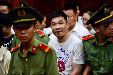 Trùm ma túy Văn Kính Dương xin cho người tình Ngọc Miu, đàn em và mình - Ảnh 1. Trùm ma túy Văn Kính Dương xin cho người tình Ngọc Miu, đàn em và mình - Ảnh 1.