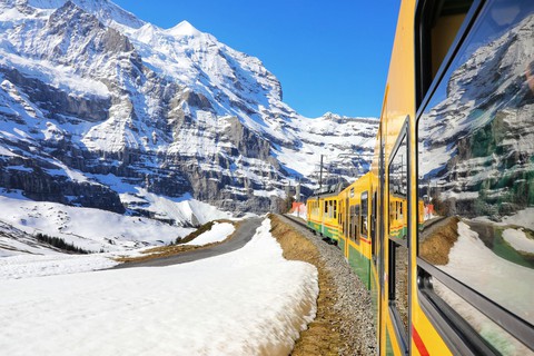 Nóc nhà châu Âu Jungfrau - kỳ quan tuyết trắng trên dãy Alps - Ảnh 3. Nóc nhà châu Âu Jungfrau - kỳ quan tuyết trắng trên dãy Alps - Ảnh 3.