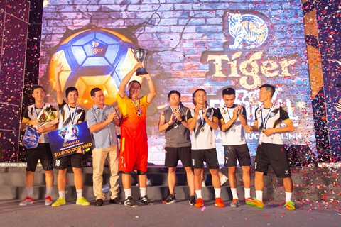 Giải đấu Tiger Street Football đang tăng nhiệt từng ngày - Ảnh 4. Giải đấu Tiger Street Football đang tăng nhiệt từng ngày - Ảnh 4.