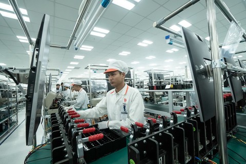 Vingroup xây thêm nhà máy sản xuất điện thoại - Ảnh 1. Vingroup xây thêm nhà máy sản xuất điện thoại - Ảnh 1.