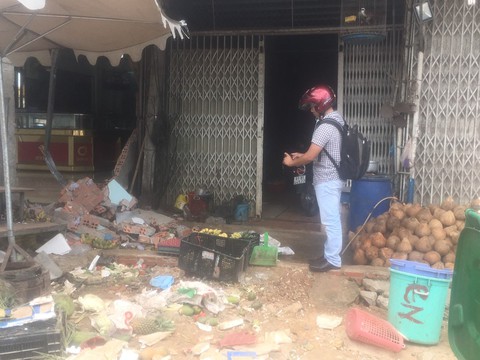 Buổi tối định mệnh của người bán trái cây bị CSGT tông tử vong - Ảnh 2. Buổi tối định mệnh của người bán trái cây bị CSGT tông tử vong - Ảnh 2.