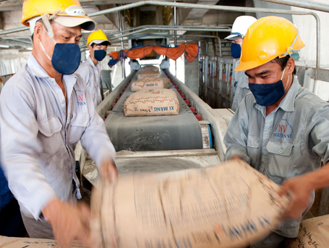 Xuất khẩu ximăng vẫn được giá, doanh nghiệp bớt lo bị kiện - Ảnh 1. Xuất khẩu ximăng vẫn được giá, doanh nghiệp bớt lo bị kiện - Ảnh 1.