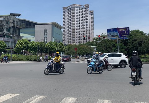Hà Tĩnh 43,4 độ C, là nơi nắng nóng nhất lịch sử Việt Nam - Ảnh 1. Hà Tĩnh 43,4 độ C, là nơi nắng nóng nhất lịch sử Việt Nam - Ảnh 1.