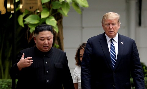 Ông Trump nhận thư mới từ ông Kim Jong Un - Ảnh 1. Ông Trump nhận thư mới từ ông Kim Jong Un - Ảnh 1.