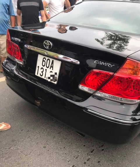 Làm rõ vụ xô xát bao vây xe ở Đồng Nai có liên quan công an hay không - Ảnh 2. Làm rõ vụ xô xát bao vây xe ở Đồng Nai có liên quan công an hay không - Ảnh 2.