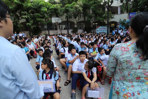 4.200 học sinh TP.HCM đua vào lớp 6 chuyên Trần Đại Nghĩa - Ảnh 3. 4.200 học sinh TP.HCM đua vào lớp 6 chuyên Trần Đại Nghĩa - Ảnh 3.