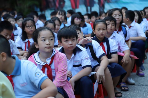 4.200 học sinh TP.HCM đua vào lớp 6 chuyên Trần Đại Nghĩa - Ảnh 4. 4.200 học sinh TP.HCM đua vào lớp 6 chuyên Trần Đại Nghĩa - Ảnh 4.