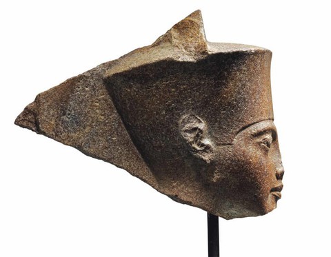 Nghi tượng Pharaoh bị đánh cắp, Ai Cập ngăn đấu giá ở London - Ảnh 2. Nghi tượng Pharaoh bị đánh cắp, Ai Cập ngăn đấu giá ở London - Ảnh 2.