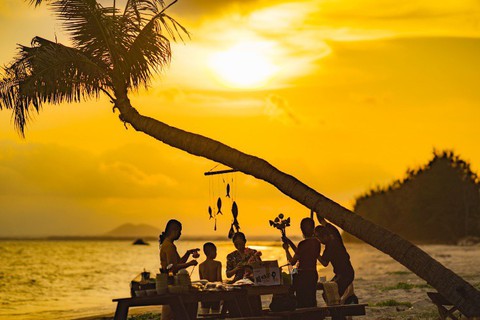 Vịnh Thanh Long đẹp hút hồn từ cái nhìn đầu tiên - Ảnh 3. Vịnh Thanh Long đẹp hút hồn từ cái nhìn đầu tiên - Ảnh 3.