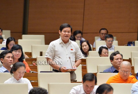 Đề xuất huy động đất, vàng trong dân chuyển thành cổ phiếu chứng khoán - Ảnh 1. Đề xuất huy động đất, vàng trong dân chuyển thành cổ phiếu chứng khoán - Ảnh 1.